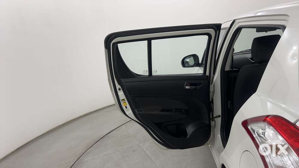 Maruti Suzuki Swift Vvt Vxi, 2017, Petrol