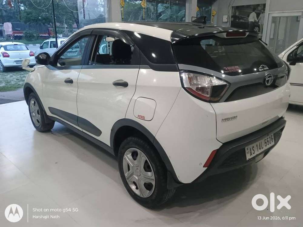 Tata Nexon 1.5 Revotorq Xm (s), 2020, Petrol