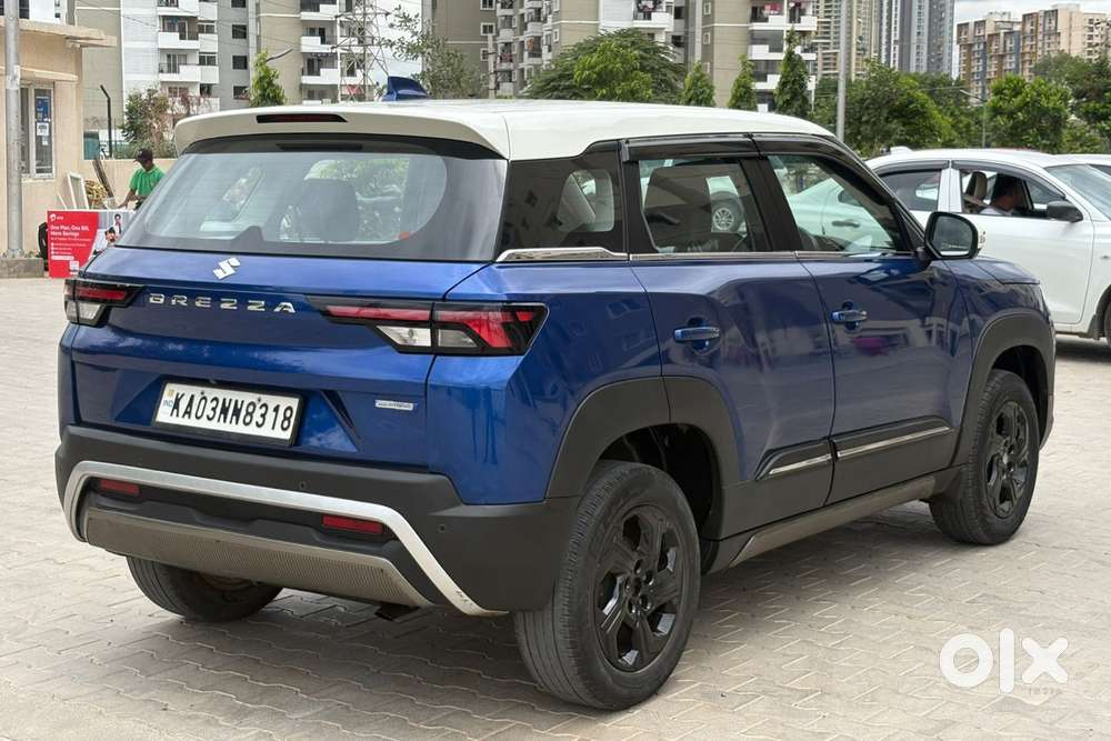 Maruti Suzuki Brezza 1.5 Vxi At Smart Hybrid, 2022, Petrol