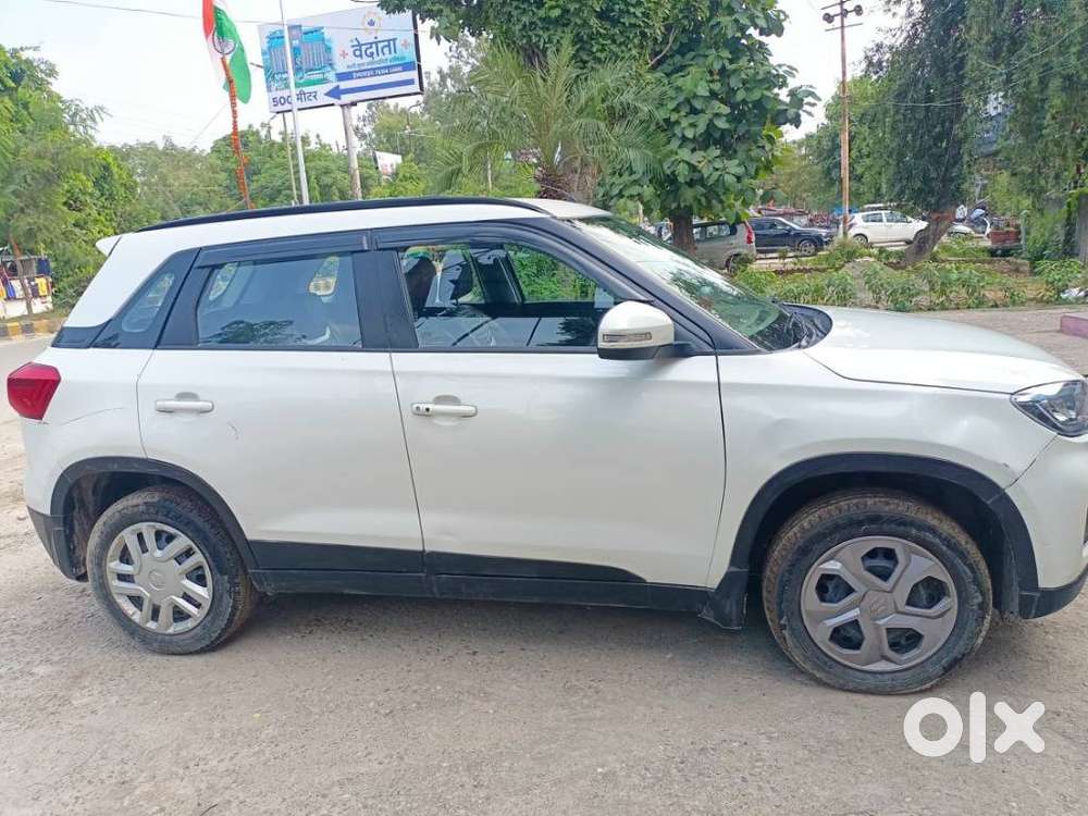 Maruti Suzuki Brezza 1.5 Vxi Smart Hybrid, 2022, Petrol