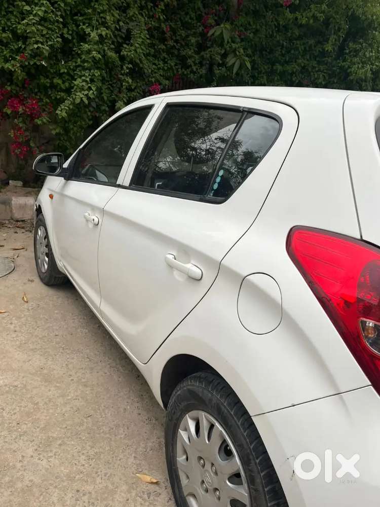 Hyundai I20 2011 Petrol Well Maintained