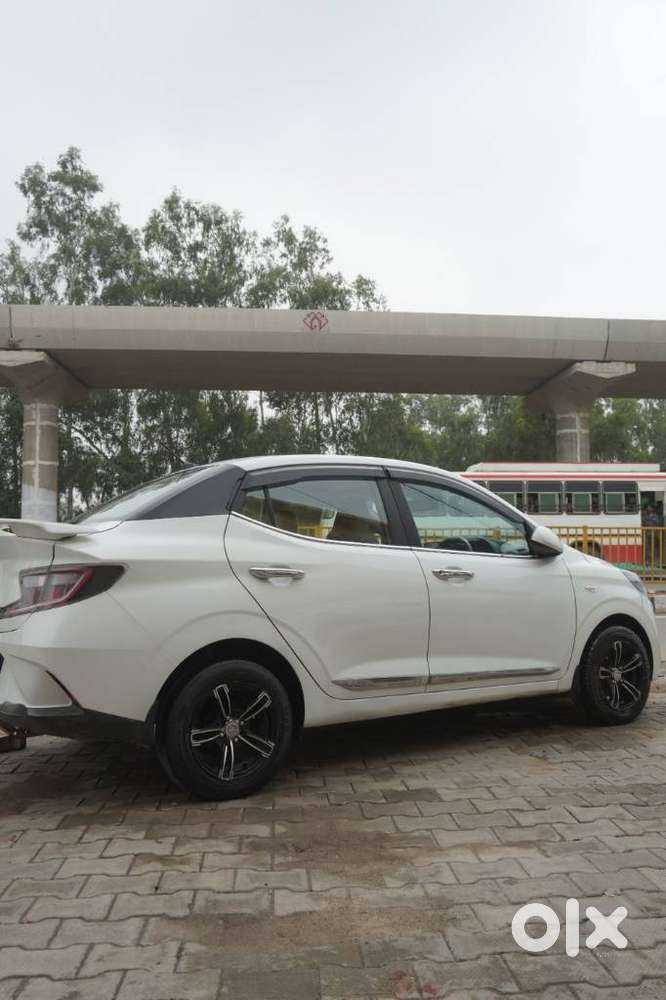 Hyundai Aura 1.2 Sx Cng, 2022, Cng & Hybrids