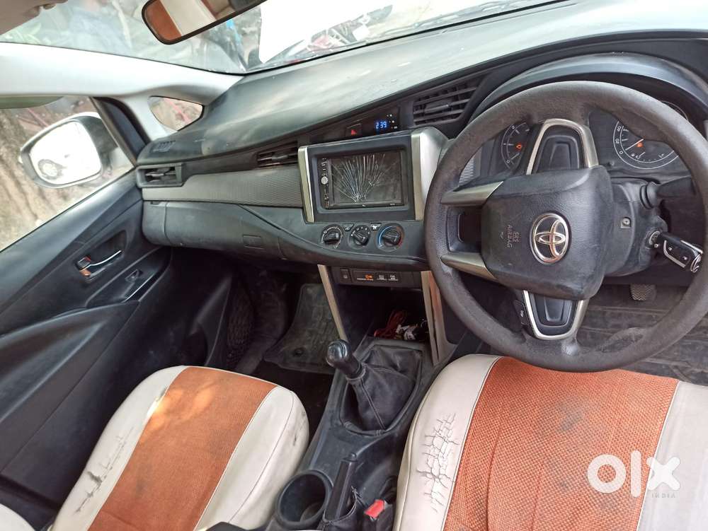 Toyota Innova Crysta 2.4 G Mt, 2017, Diesel