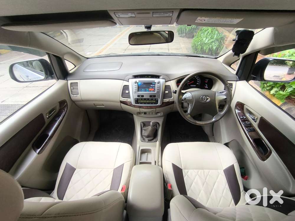 Toyota Innova 2.5 Vx 7 Str Bs-iii, 2012, Diesel