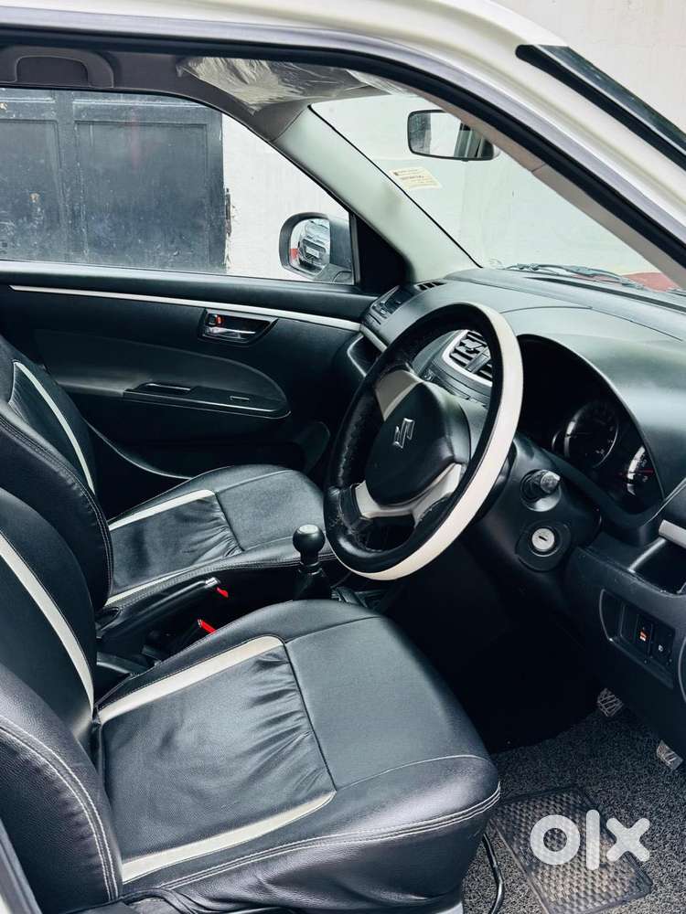Maruti Suzuki Swift Vxi Optional, 2015, Petrol
