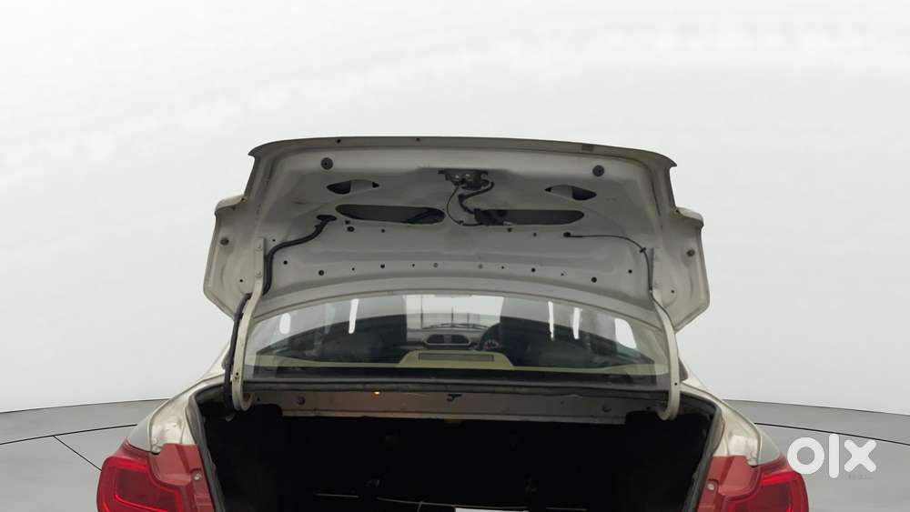 Maruti Suzuki Swift Dzire 1.2 Vxi Bsiv, 2020, Petrol
