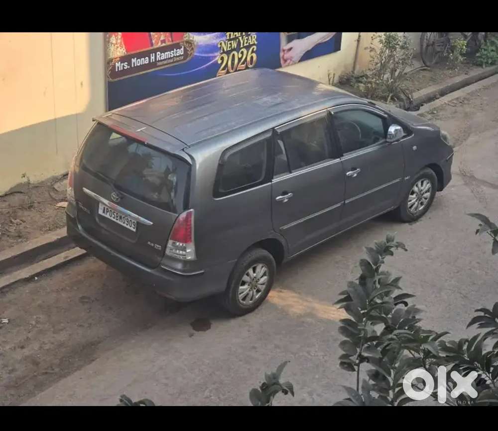 Full Condition Toyota Innova Car With Fancy Number 0909 Life Upto 2030