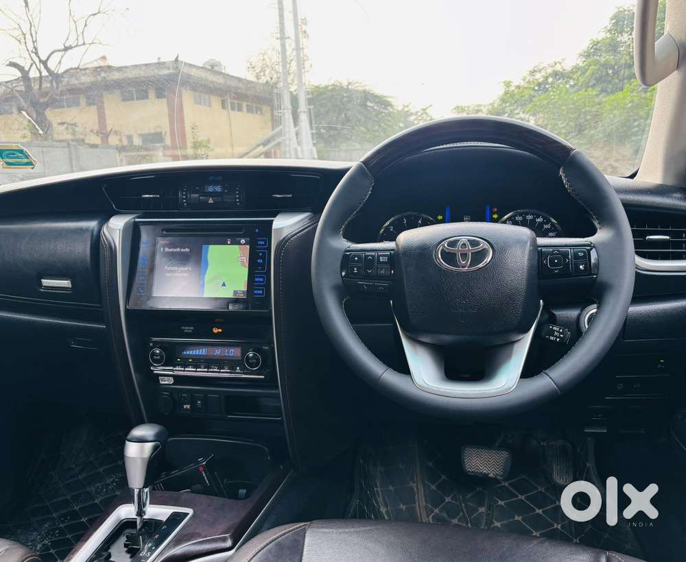 Toyota Fortuner 4x2 At, 2016, Diesel