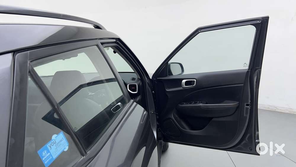 Hyundai Venue 1.0 Sx (o) Turbo Dct Dual Tone, 2022, Petrol