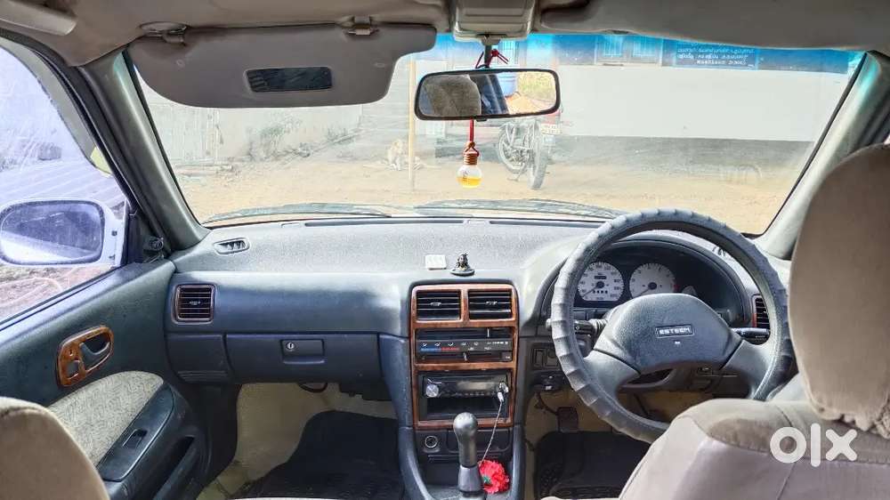 Maruti Esteem Lpg 2003