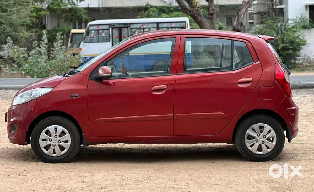 Hyundai I10 Sportz, 2012, Petrol