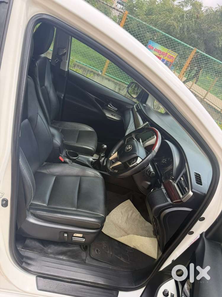 Toyota Innova Crysta 2022 km driven