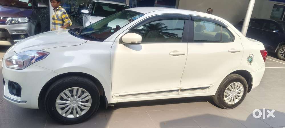Maruti Suzuki Dzire 1.2 Vxi, 2019, Petrol