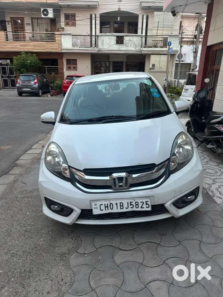 Honda Amaze 2nd Gen 2016 Petrol Well Maintained