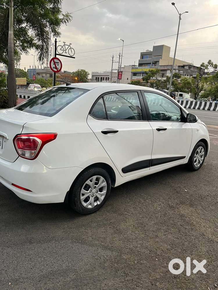 Hyundai Xcent Base 1.2, 2016, Diesel