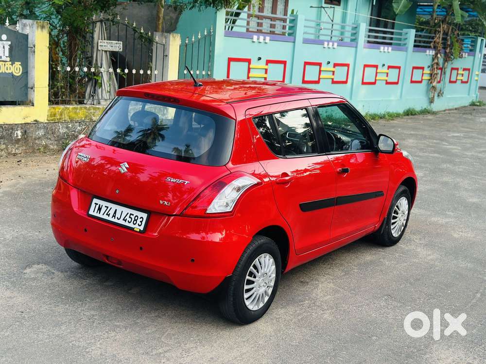 Maruti Suzuki Swift Vxi, 2015, Petrol