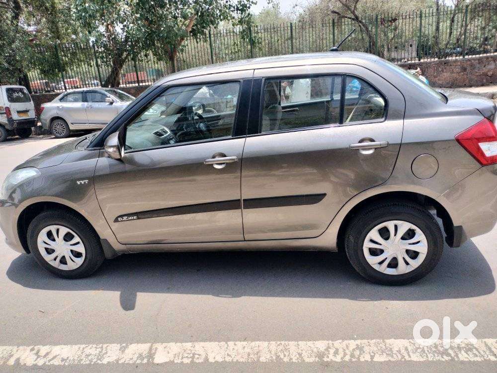 Maruti Suzuki Swift Dzire 1.2 Vxi Bsiv, 2015, Petrol