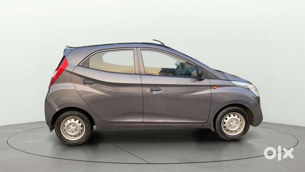 Hyundai Eon Era +, 2017, Petrol