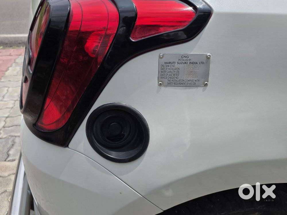 Maruti Suzuki Swift Vxi 1.2 Abs Bs-iv, 2023, Cng & Hybrids