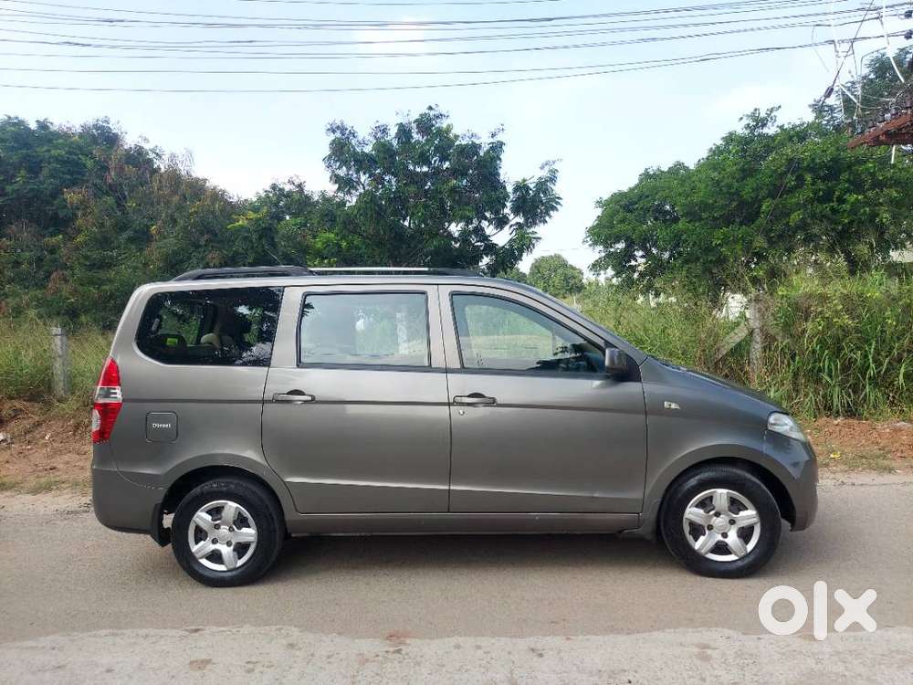 7 Seater Diesel Good Condition Car