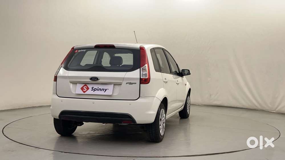 Ford Figo 2010-2012 Petrol Zxi, 2013, Petrol