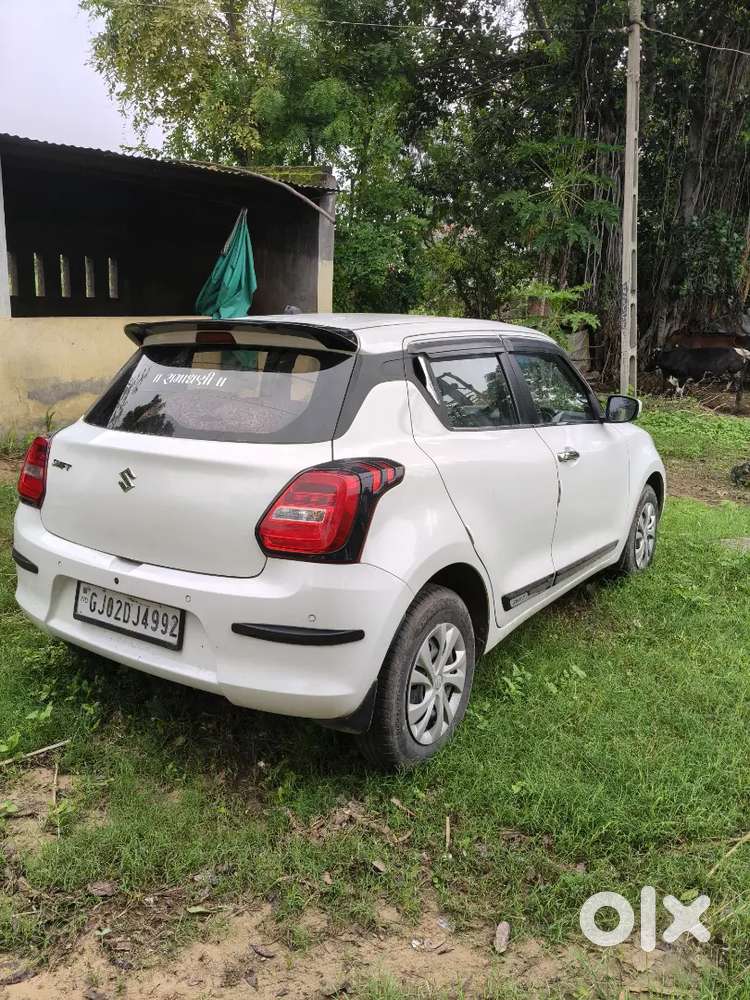 Maruti Suzuki Swift Vxi 2021