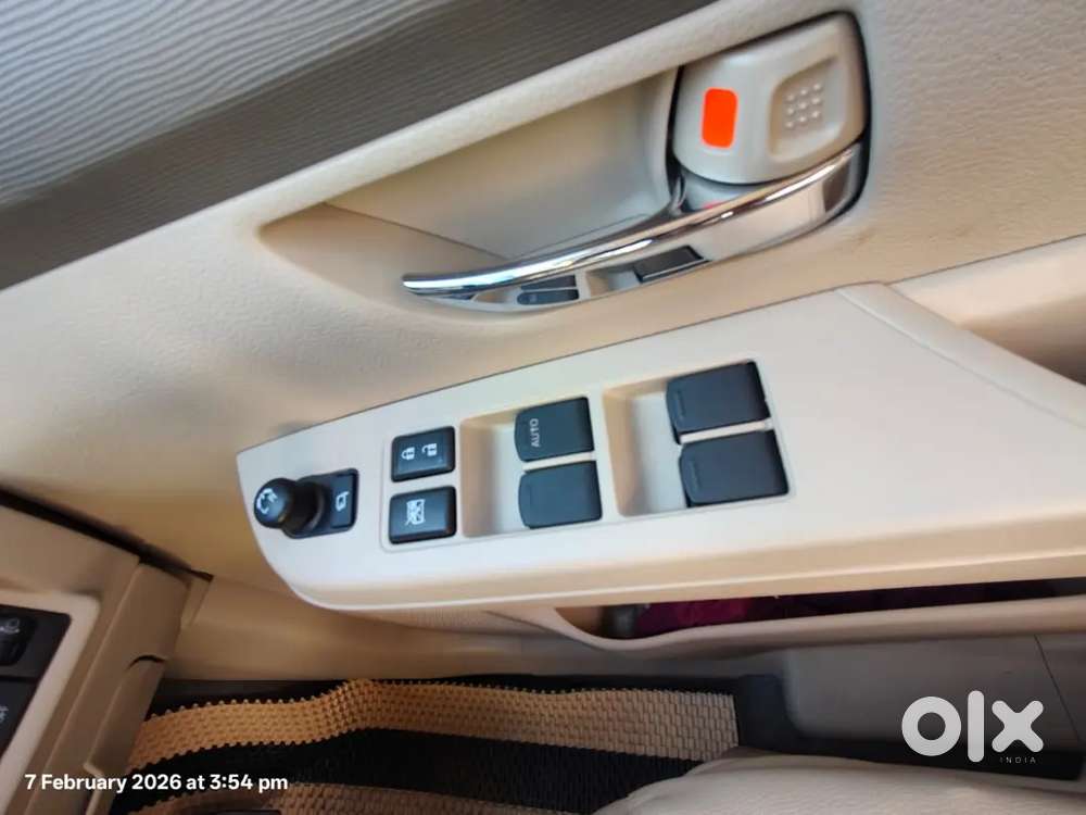 Toyota Rumion Petrol 2025 Manual