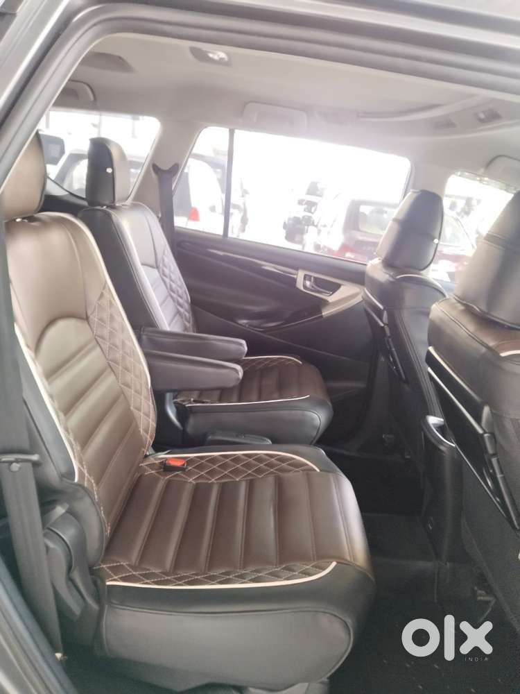 Toyota Innova Crysta [2020-ongoing] 2.4 Vx 7 Str, 2022, Diesel