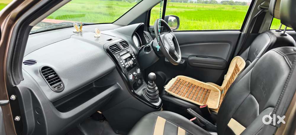 Maruti Suzuki Ritz Lxi, 2012, Petrol