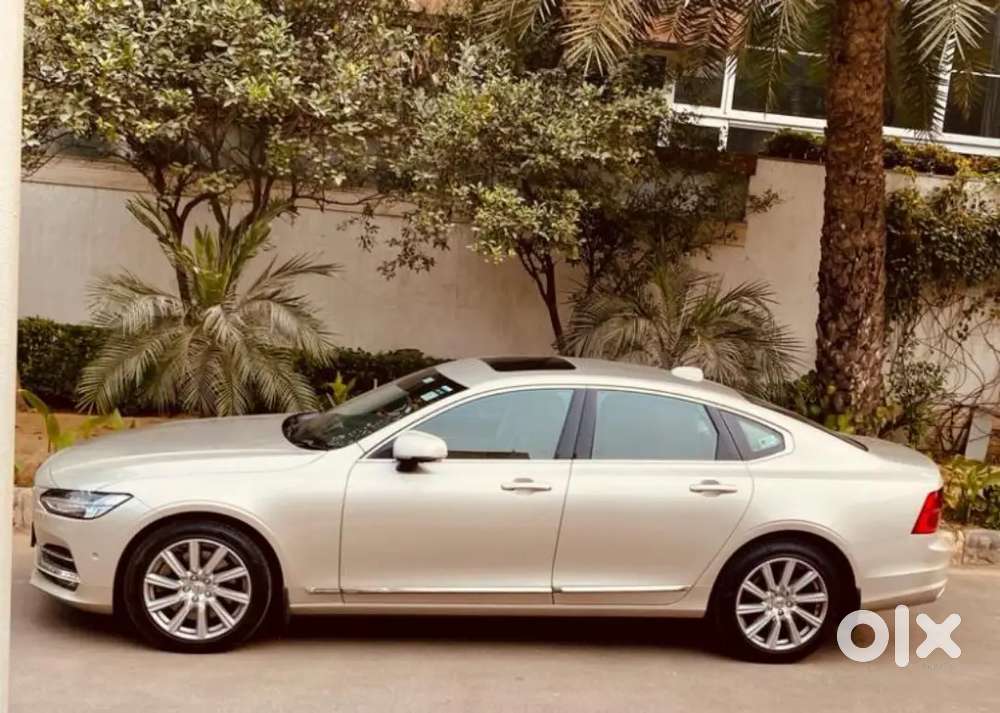 Volvo S90 Top Model, Excellent Condition, Less Driven