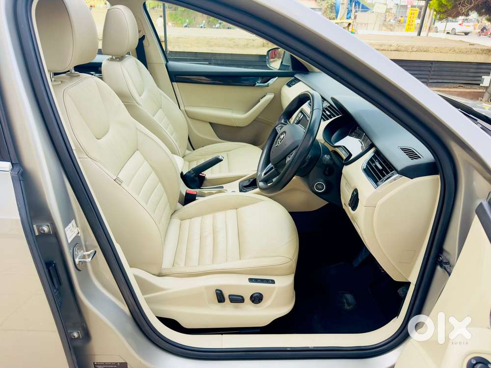 Skoda Octavia 2013-2017 Elegance 1.8 Tsi At, 2015, Petrol