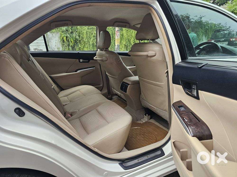 Toyota Camry 2.5 Hybrid, 2014, Petrol