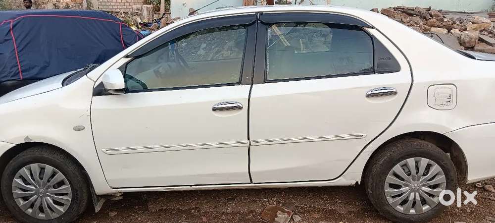 Toyota Etios 2014 Diesel 170000 Km Driven