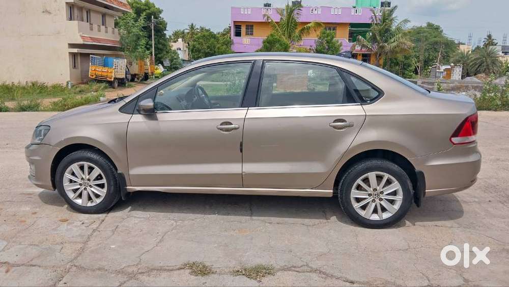 Volkswagen Vento 1.2 Tsi Highline Plus At, 2016, Petrol