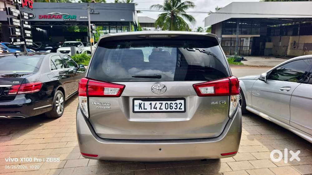 Toyota Innova Crysta 2.4 G Plus Mt 8 Str, 2020, Diesel