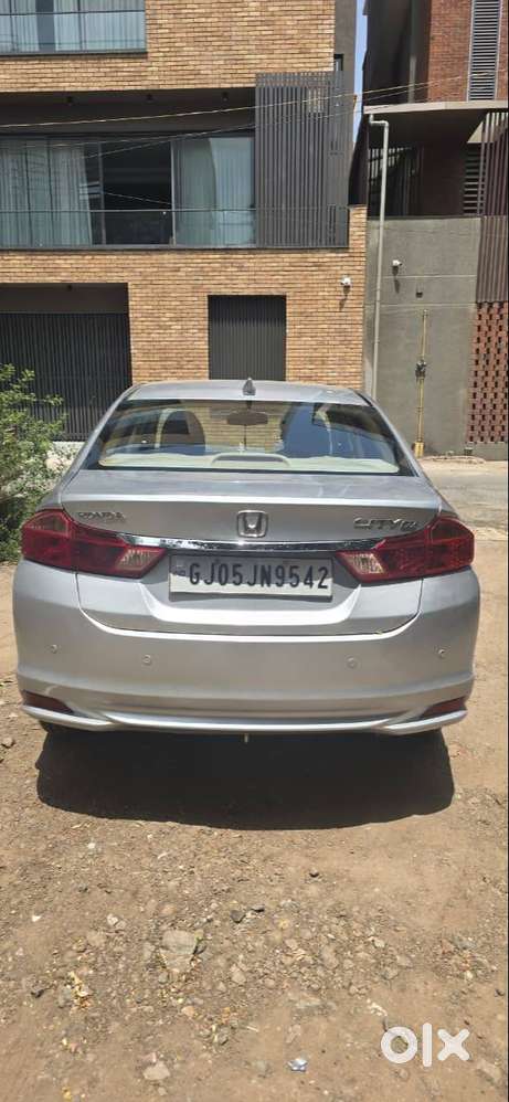 Excellent Condition Honda City At With Sunroof/ Top Model