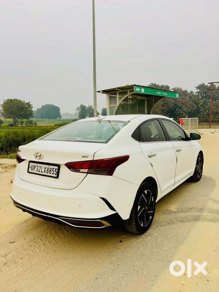 Hyundai Verna 2021 Diesel 135000 Km Driven