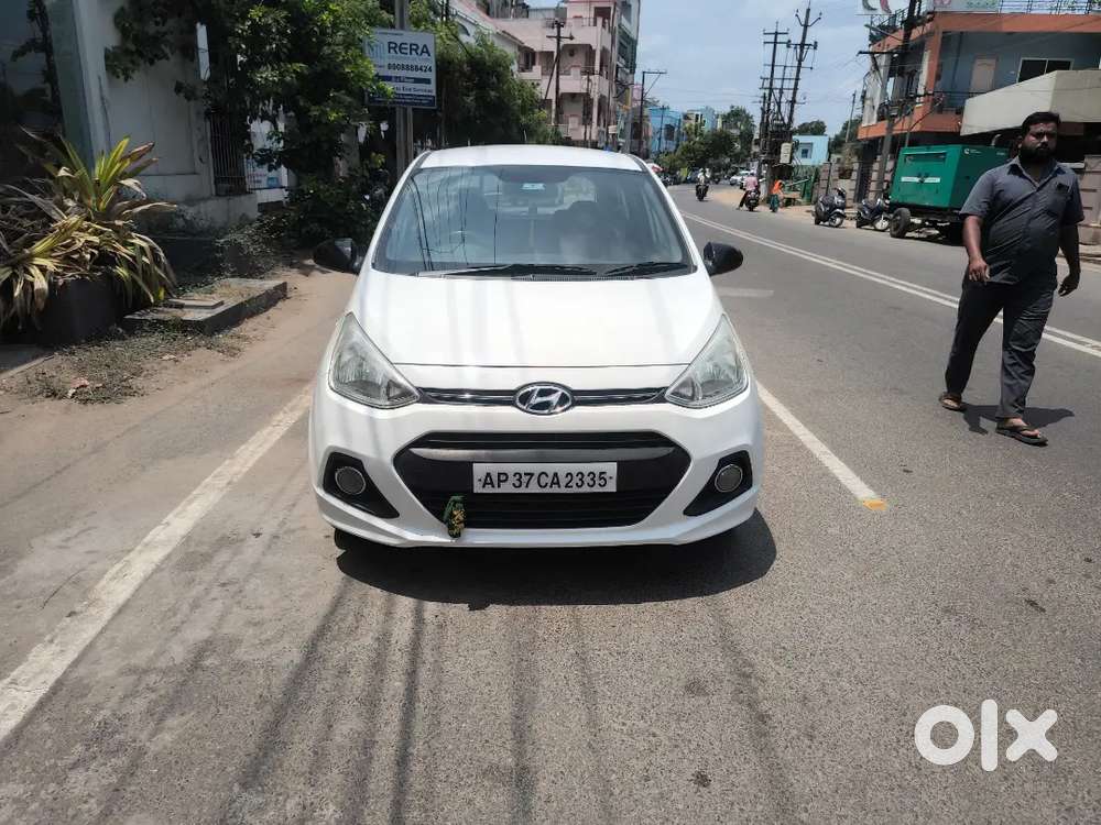 Hyundai Grand I10 2014 Diesel 120000 Km Driven