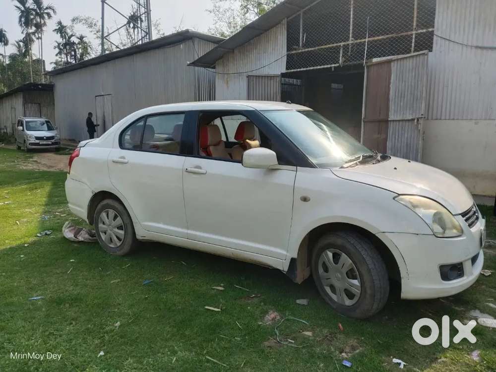Maruti Suzuki Dzire 2011 Petrol 98000 Km Driven