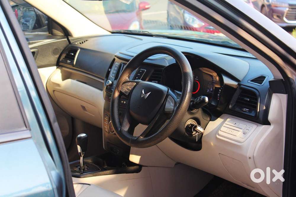 Mahindra Xuv300 W6 Diesel, 2023, Diesel