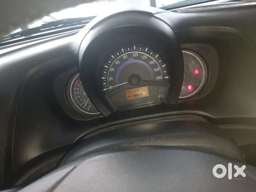 Honda Amaze 2015