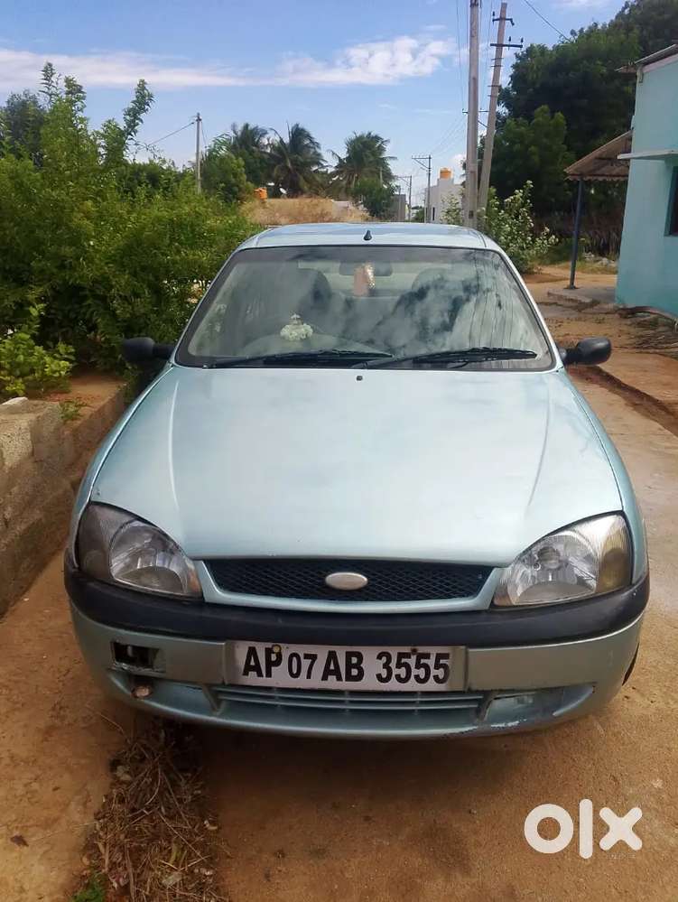 Ford Ikon 1.6 Sport 2009 Petrol