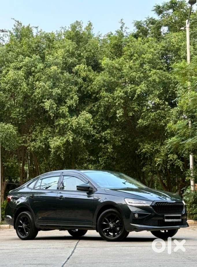 Skoda Slavia Ambition 1.0l Tsi At, 2025, Petrol