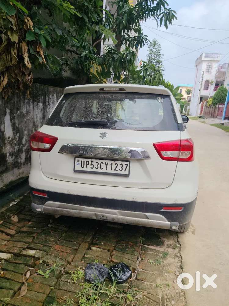 Maruti Suzuki Brezza 1.5 Zxi Plus Hybrid 2018