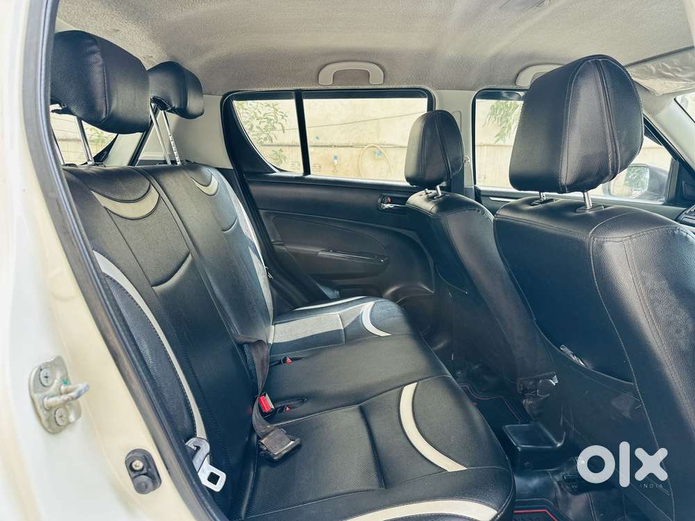 Maruti Suzuki Swift Vxi Optional, 2016, Petrol