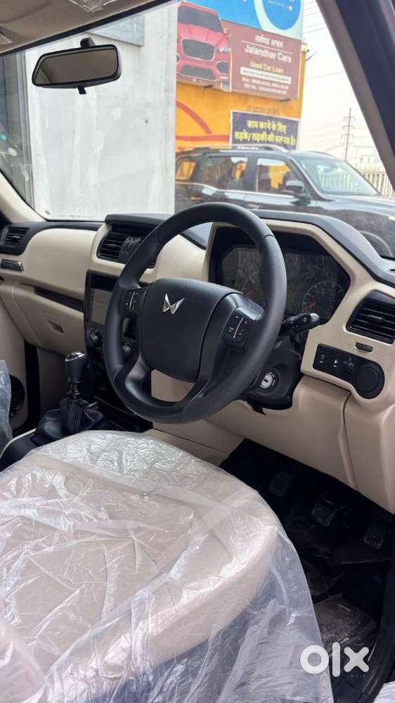 Mahindra Scorpio Classic, 2026, Diesel