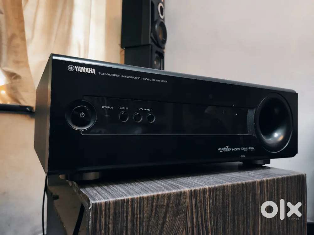 Yamaha subwoofer store integrated receiver sr300