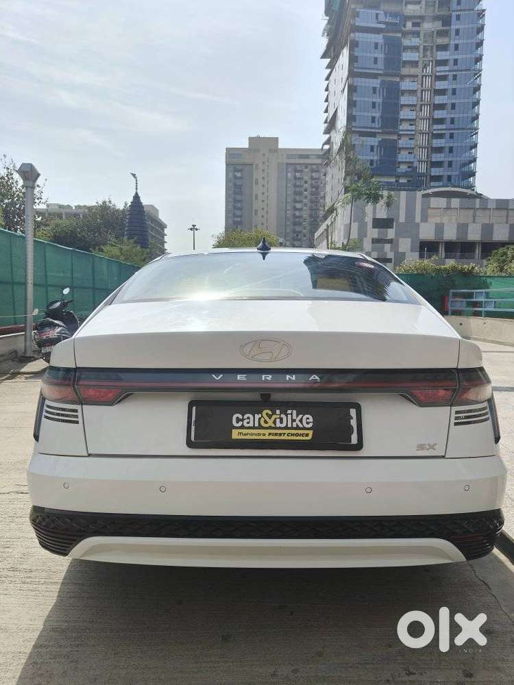 Hyundai Verna 1.5 Sx Petrol Mt, 2024, Petrol