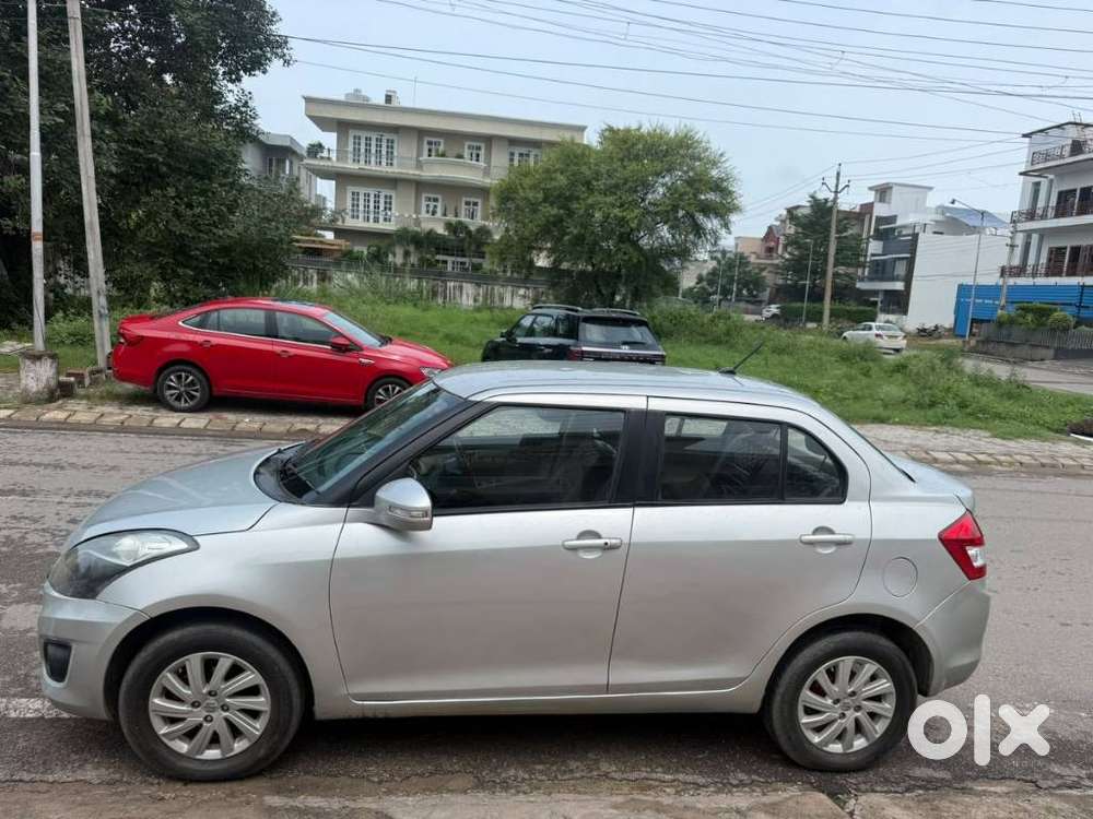 Maruti Suzuki Dzire 1.2 Zxi, 2015, Petrol