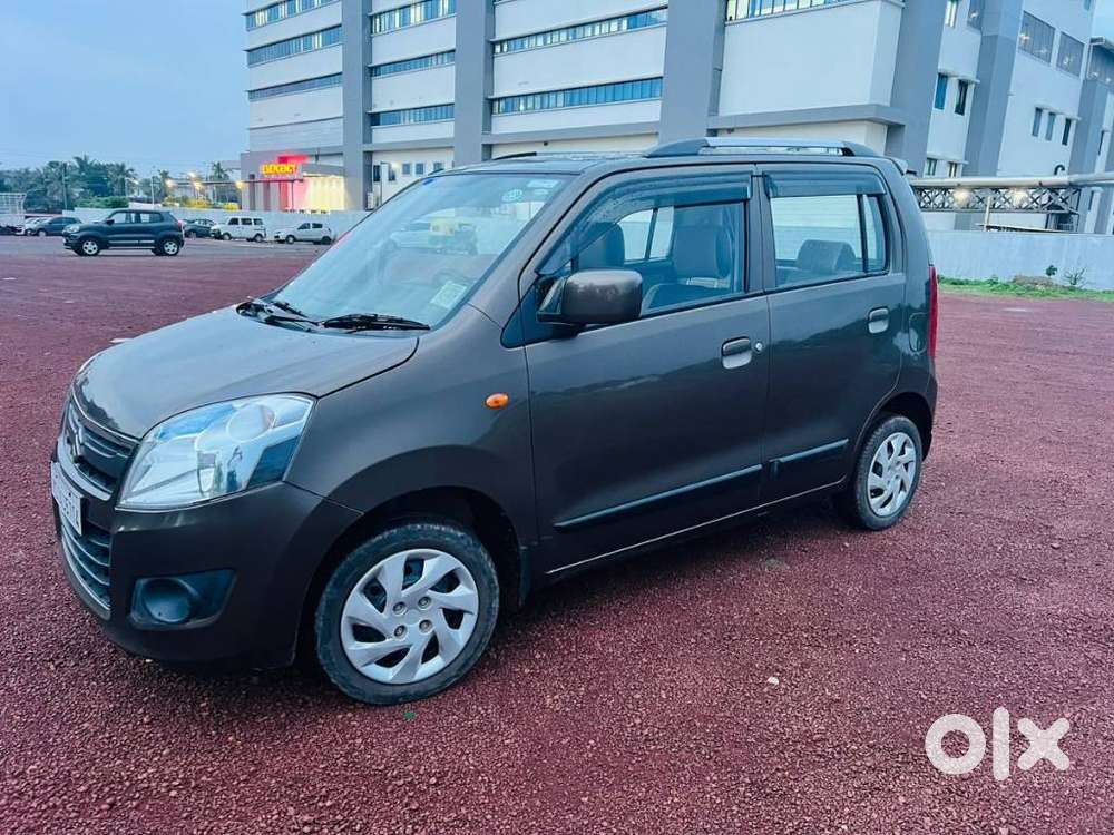 Maruti Suzuki Wagon R Amt Vxi, 2017, Petrol